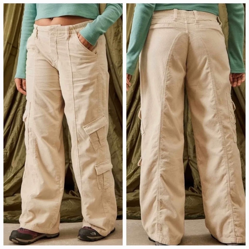 URBAN OUTFITTERS y2k corduroy cargo pants